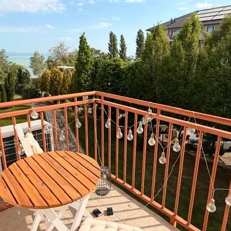 Apartamento Karolina Beachfront 2 Min To Festival